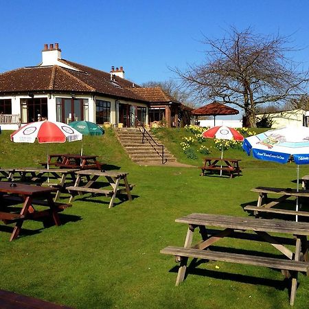 Bed and Breakfast The Lazy Otter Stretham Exterior foto
